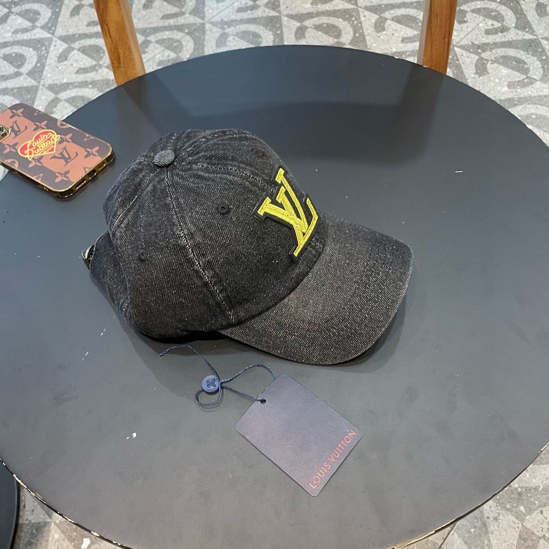 Louis Vuitton Caps